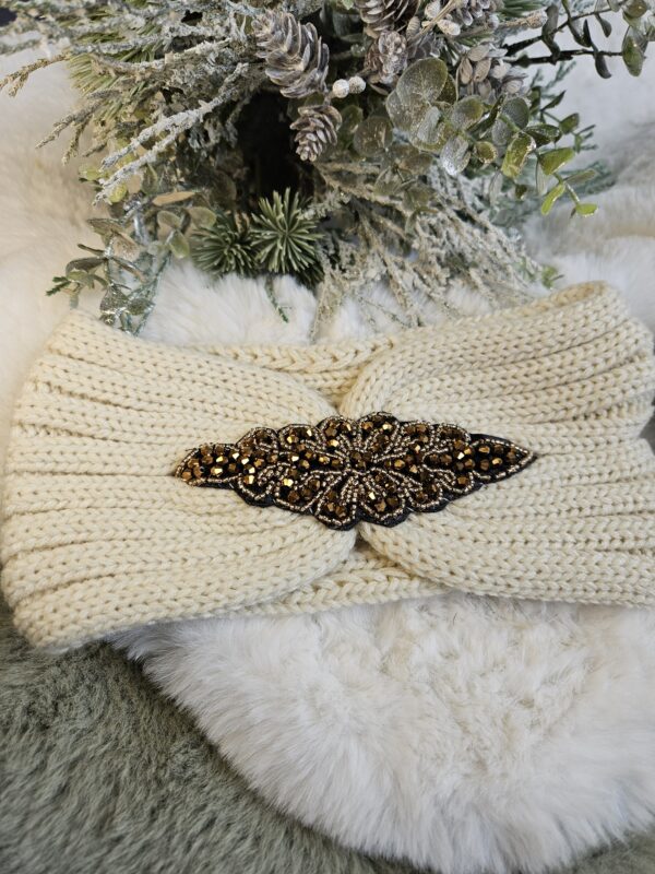 Knitted headband cream