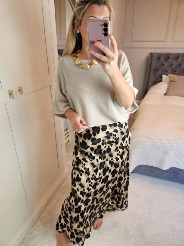 Satin skirt animal print