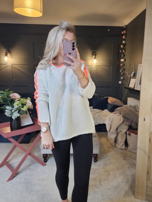 Josie jumper Beige