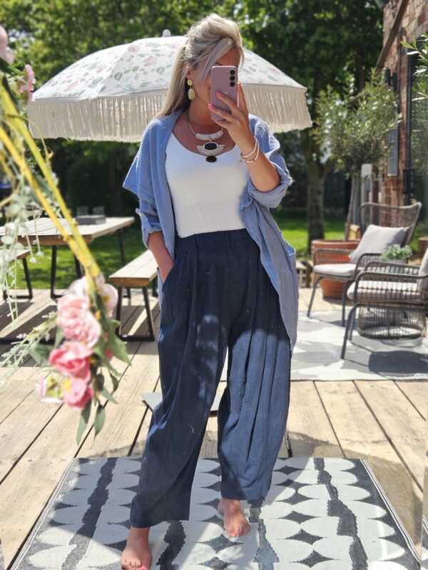 Linen trousers navy