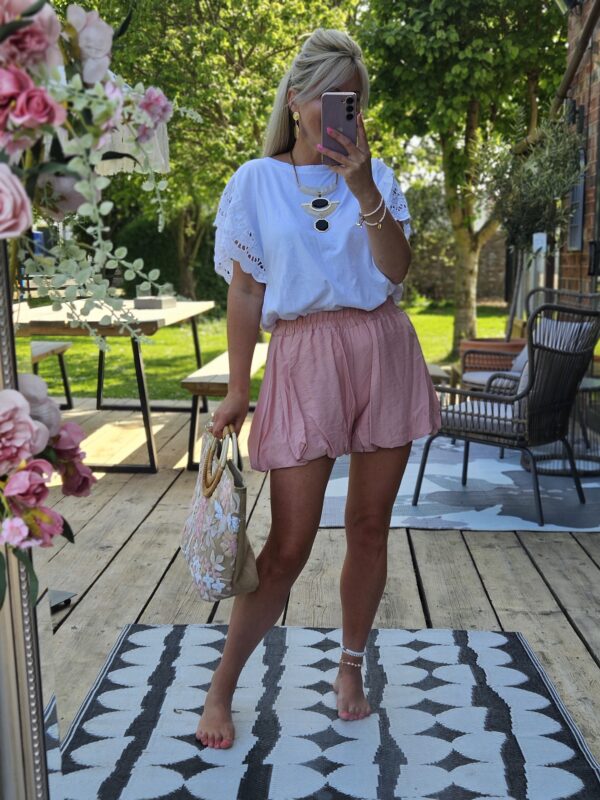 pink shorts