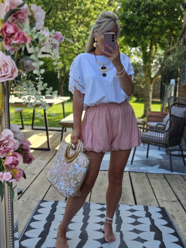 pink shorts