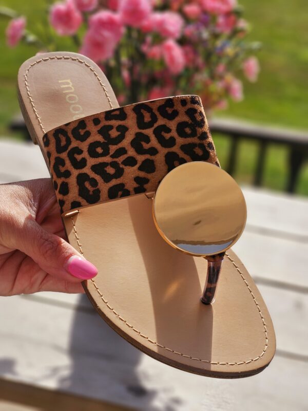 Leopard sandal