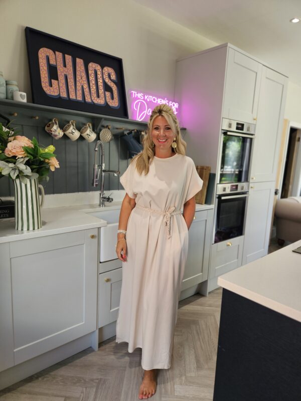Celeste dress beige