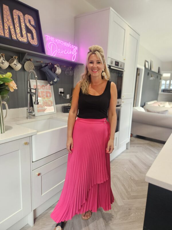 Jessica skirt hot pink