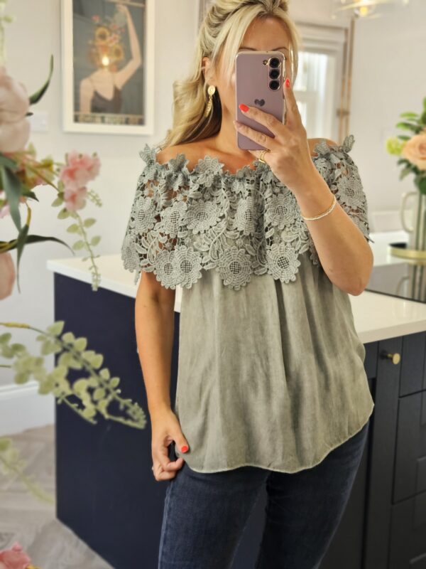Maya top khaki