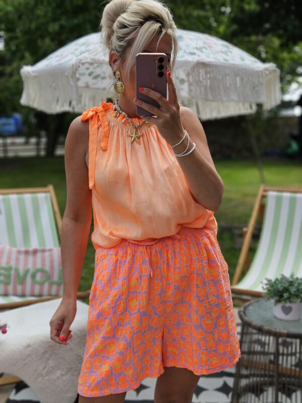 Neon top