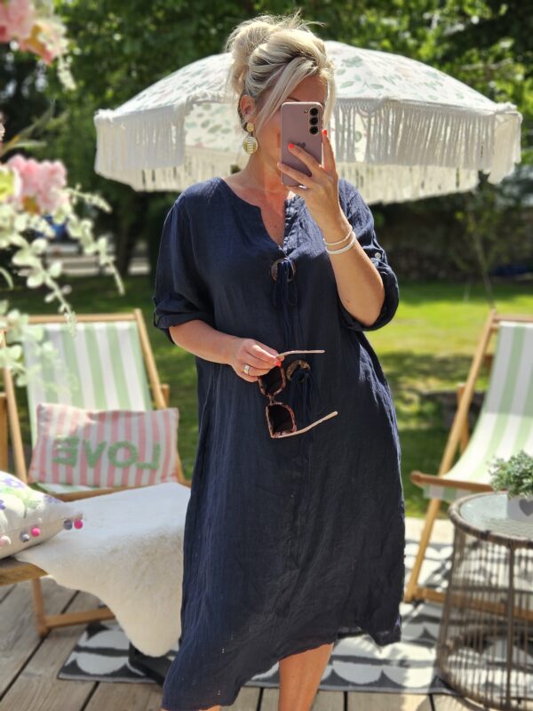 Mirelle linen dress navy