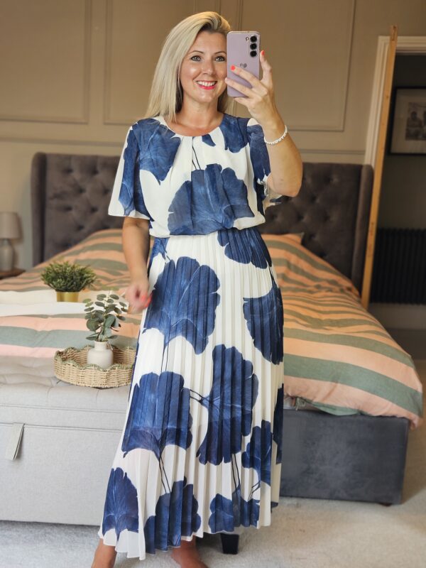 Freya dress blue