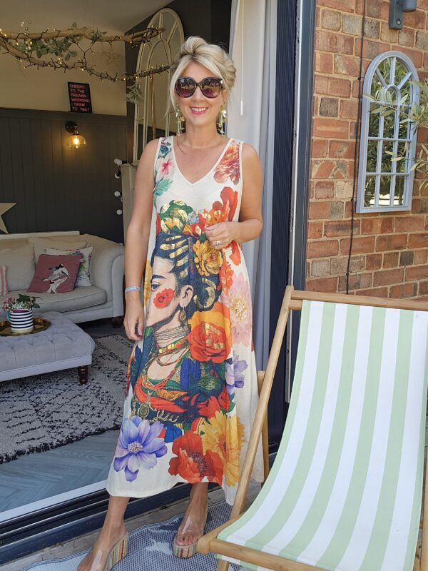 Lady dress