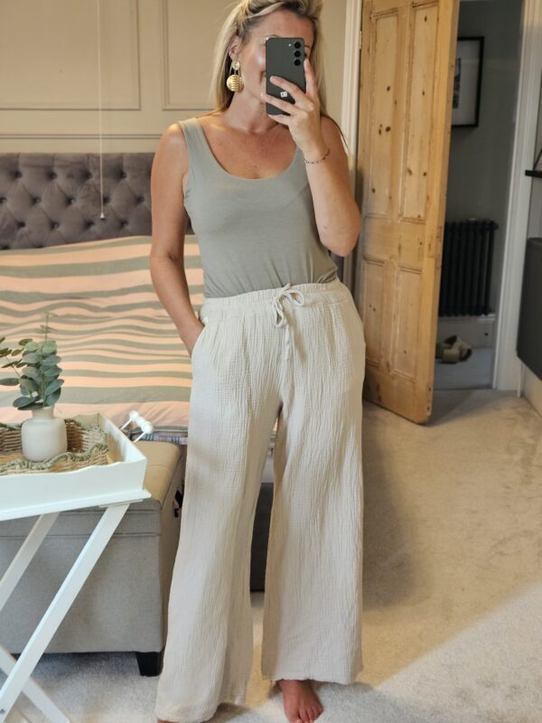 Ecru trousers