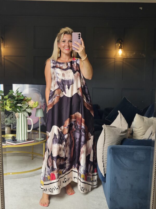 Alasssio dress chocolate