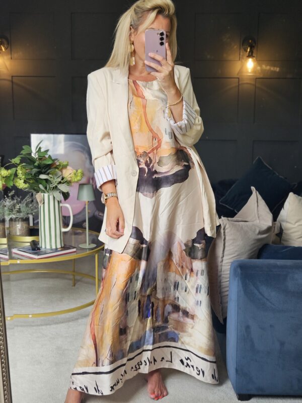 Beige linen blazer