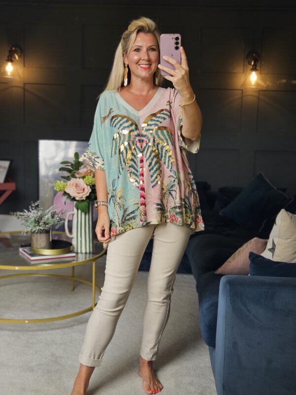 Tropical top