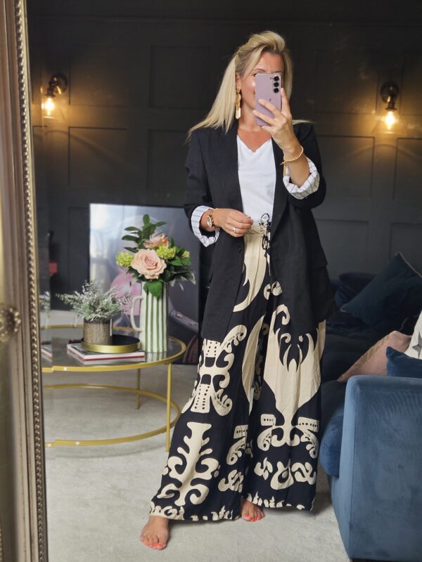 Black linen blazer