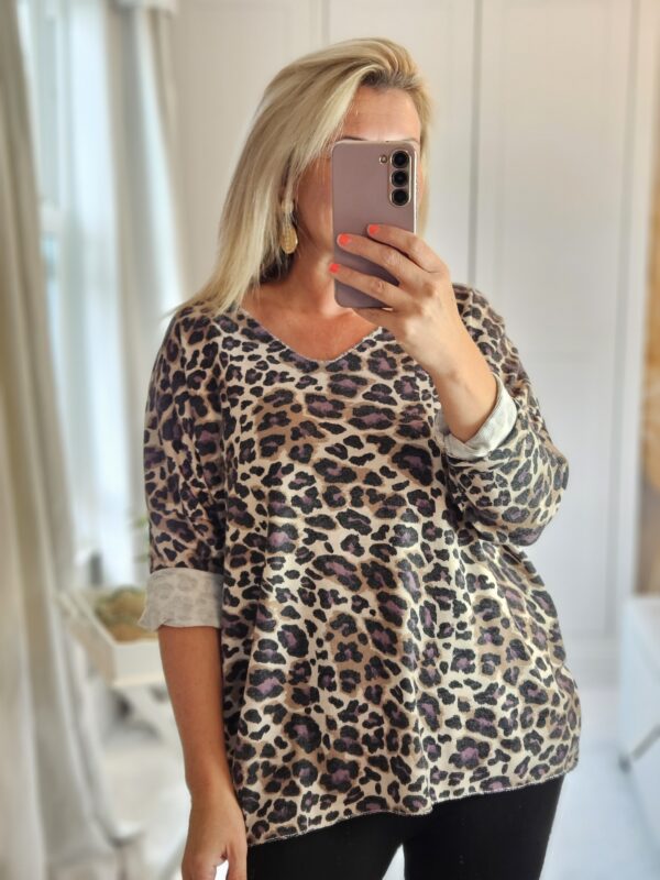 leopard knit top