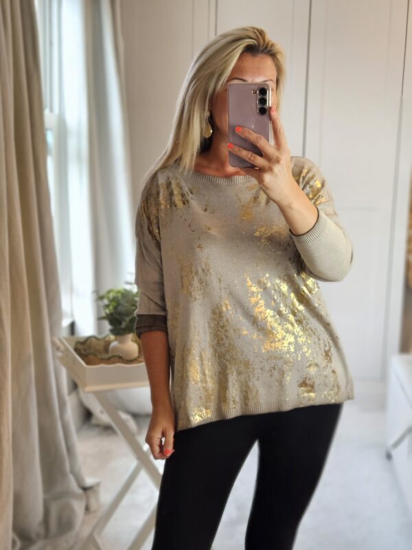 Gold foil print top