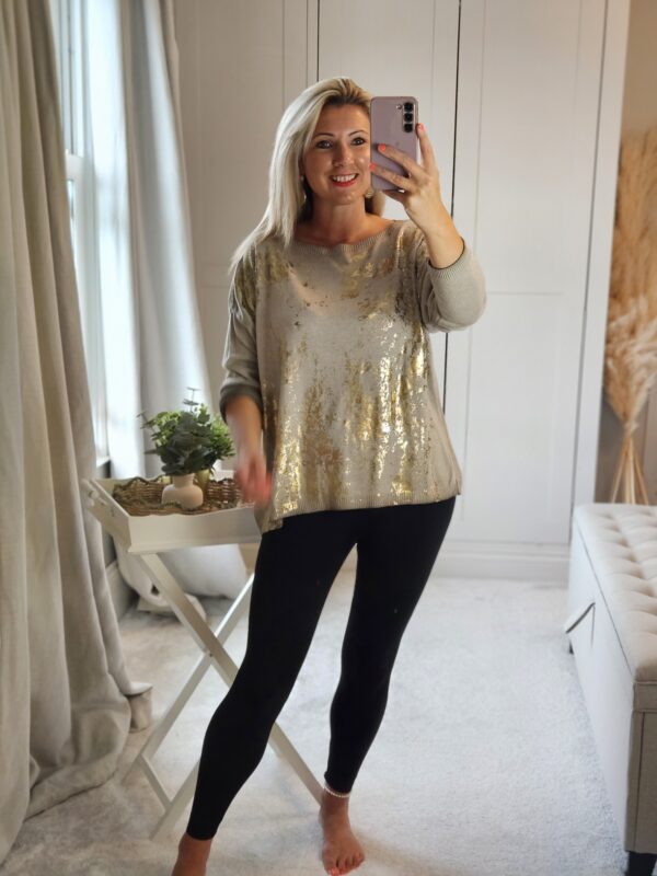 Gold foil print top