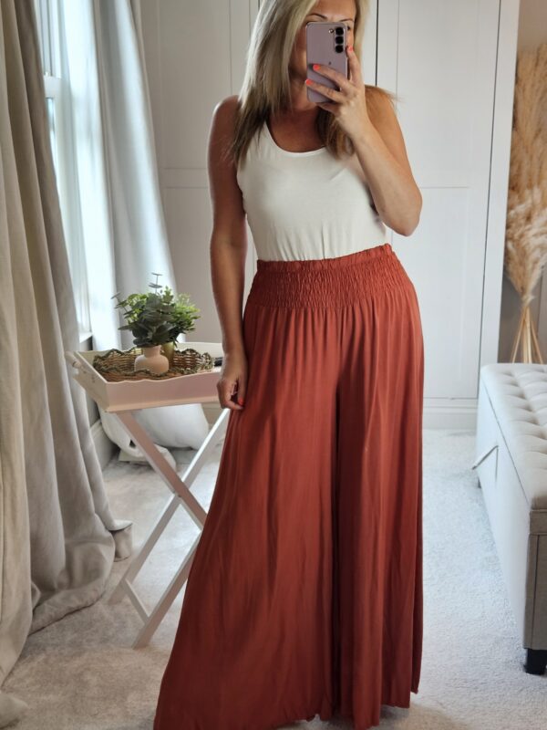 Wide leg palazzzo trousers rust